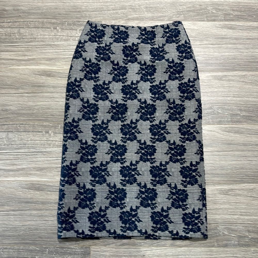 Halogen midi royal blue tweed and raised roses skirt NWOT